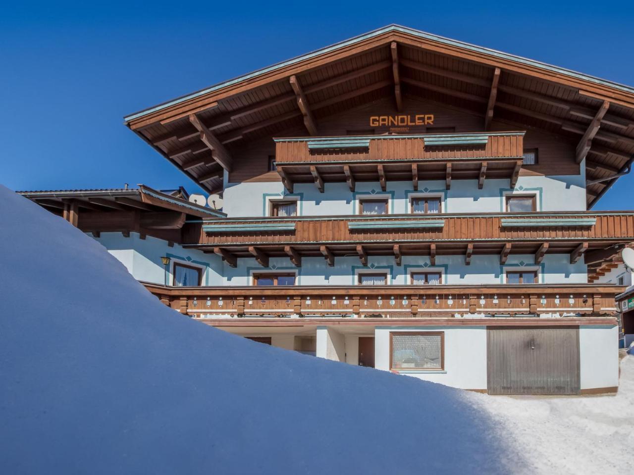 Spacious Apartment With Close To Skiing Points Mittersill Buitenkant foto